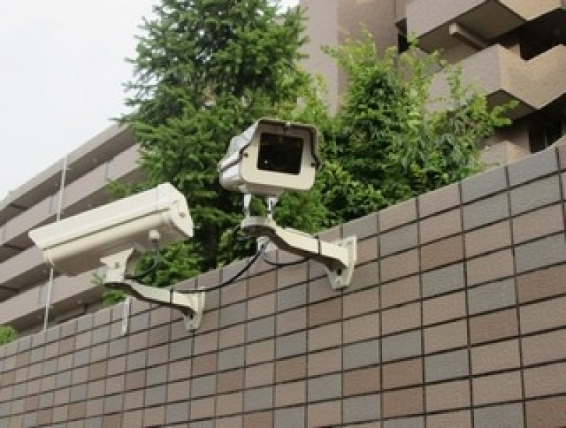 Camera de Monitoramento Residencial Externa Castelo - Camera de Monitoramento Pequena