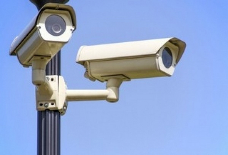Câmera de Vigilância de Alta Resolução Capela do Barreiro - Câmeras de Vigilância para Condomínio